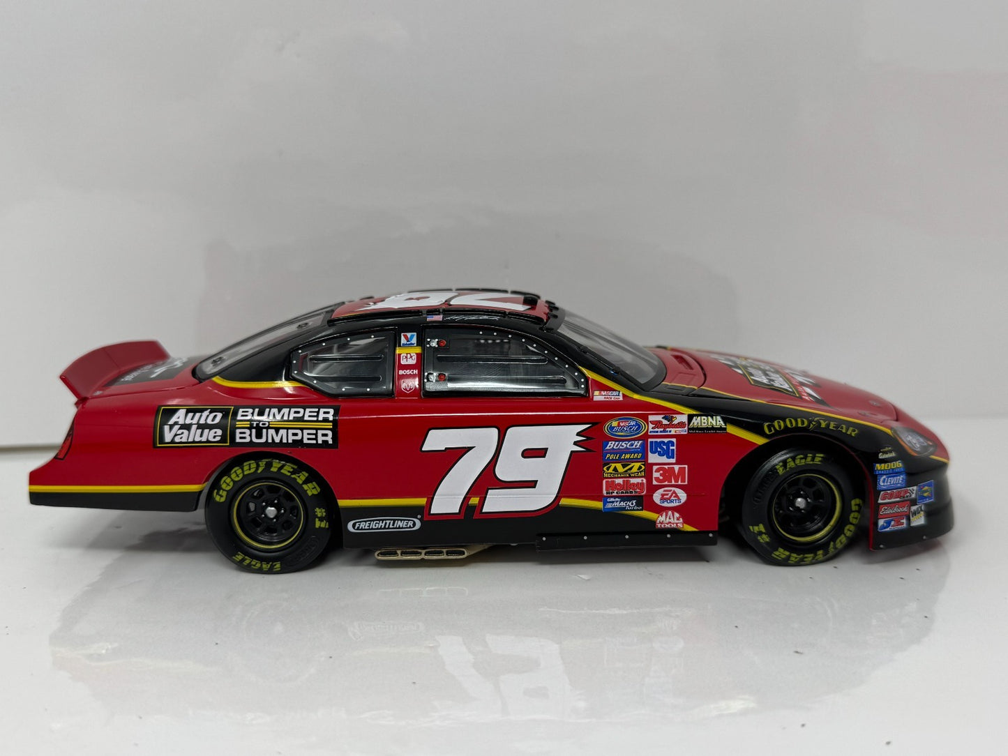 Action NASCAR Kasey Kahne #79 Bumper to Bumper 2005 Dodge Charger 1:24 Diecast