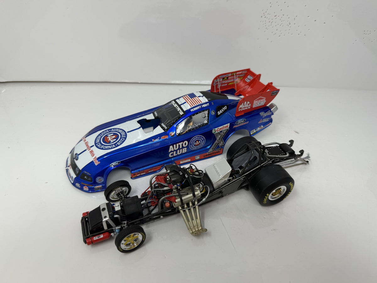 Action NHRA Robert Hight AAA 2008 Ford Mustang Liquid Color 1:24 Diecast