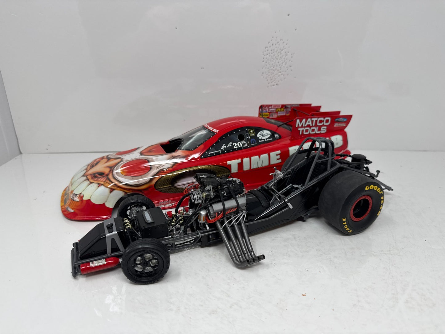 Milestone Gary Scelzi NHRA Oakley Time Bomb Dodge Stratus Funny Car 1:16 Scale