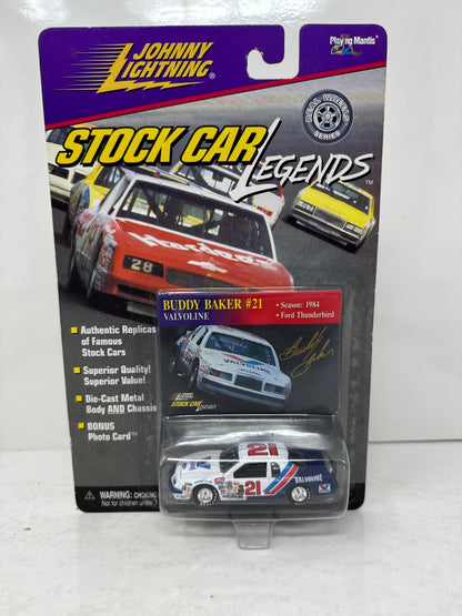 Johnny Lightning Stock Car Legend 1984 Ford Thunderbird Buddy Baker 1:64 Diecast