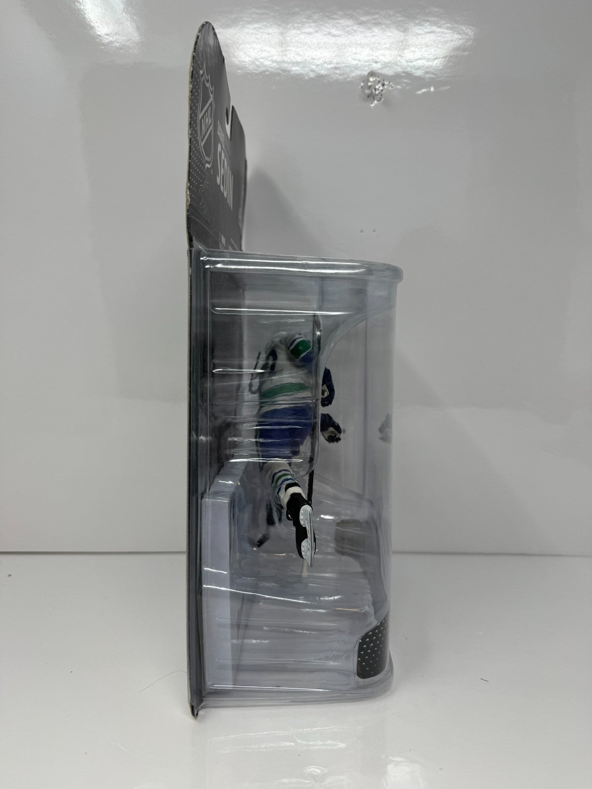 McFarlane NHL Daniel Sedin Vancouver Canucks Series 20 Figure