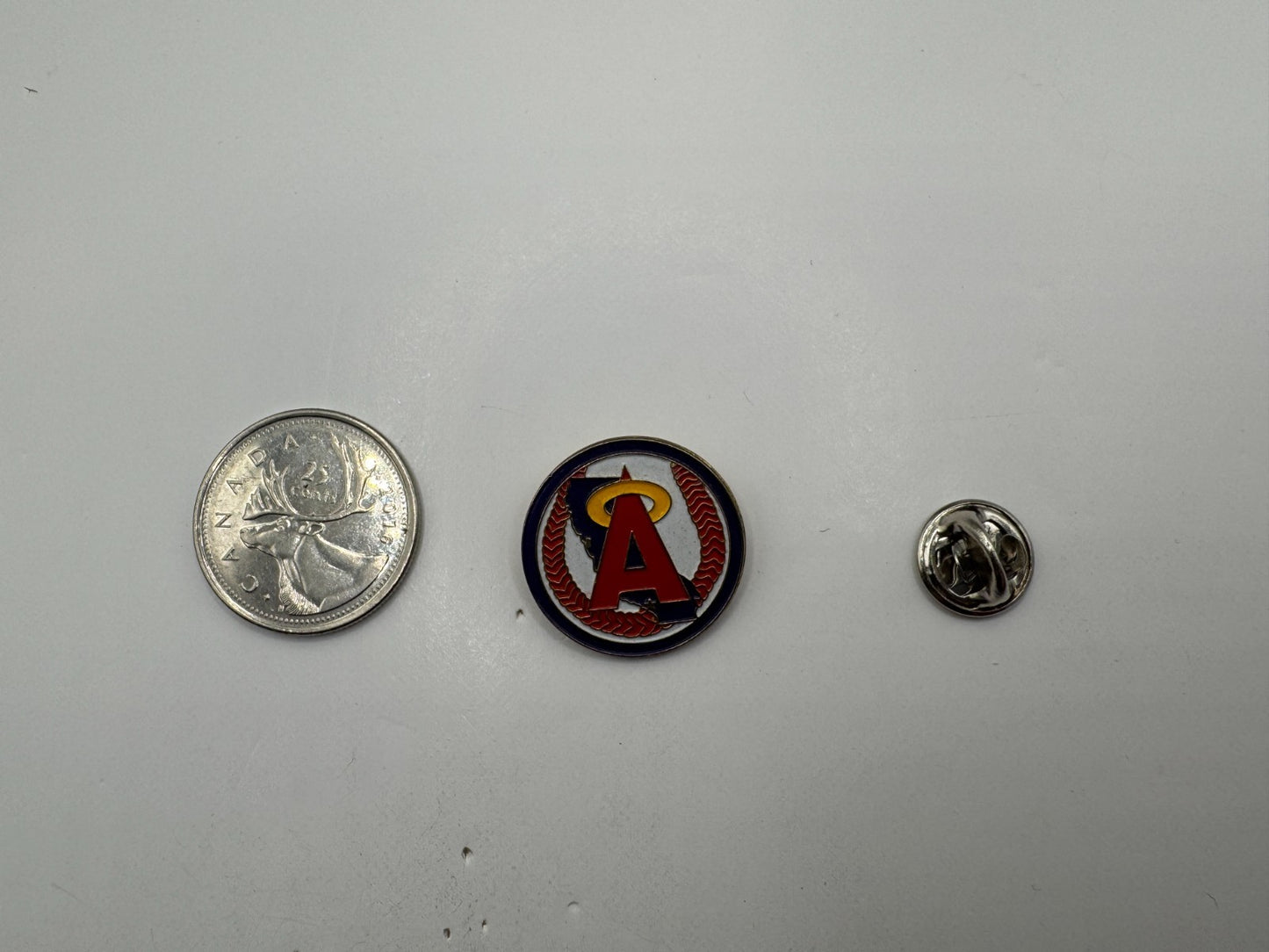 Los Angeles Angels Vintage MLB Team Logo Lapel Pin