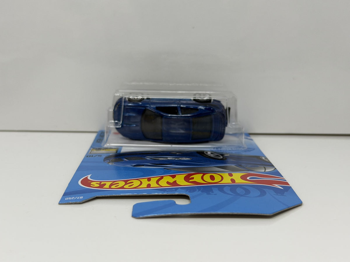 Hot Wheels Factory Fresh 2006 Pontiac GTO 1:64 Diecast Blue