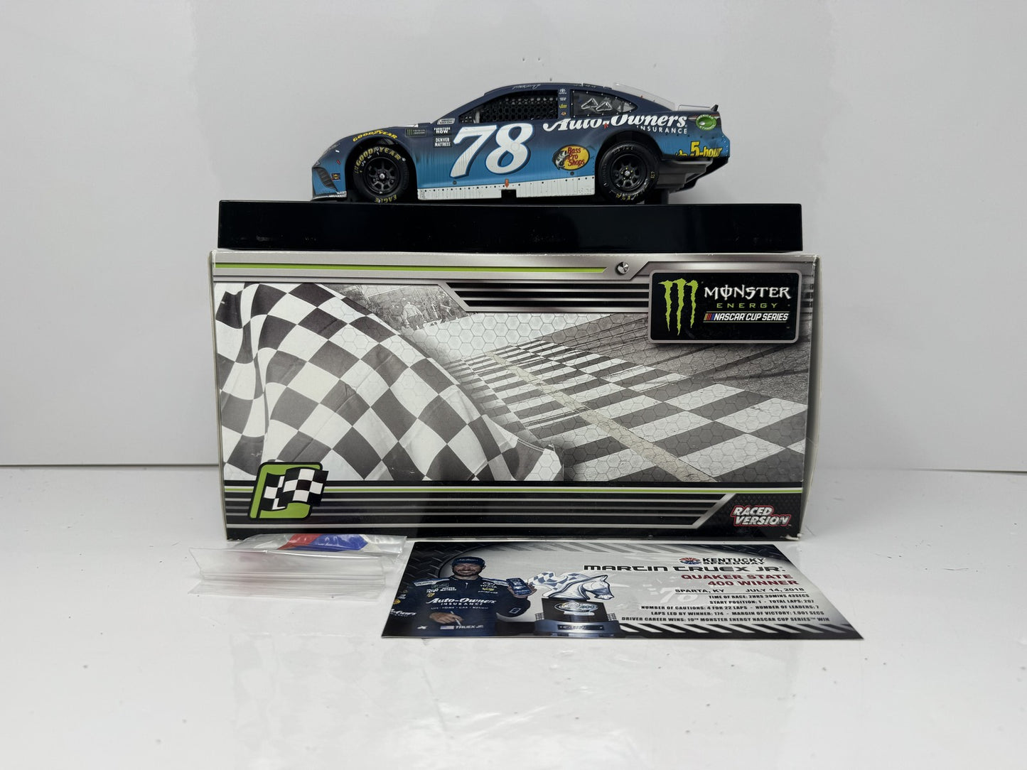 Lionel NASCAR Martin Truex Jr. #78 Big A Kentucky Raced Win 2018 1:24 Diecast