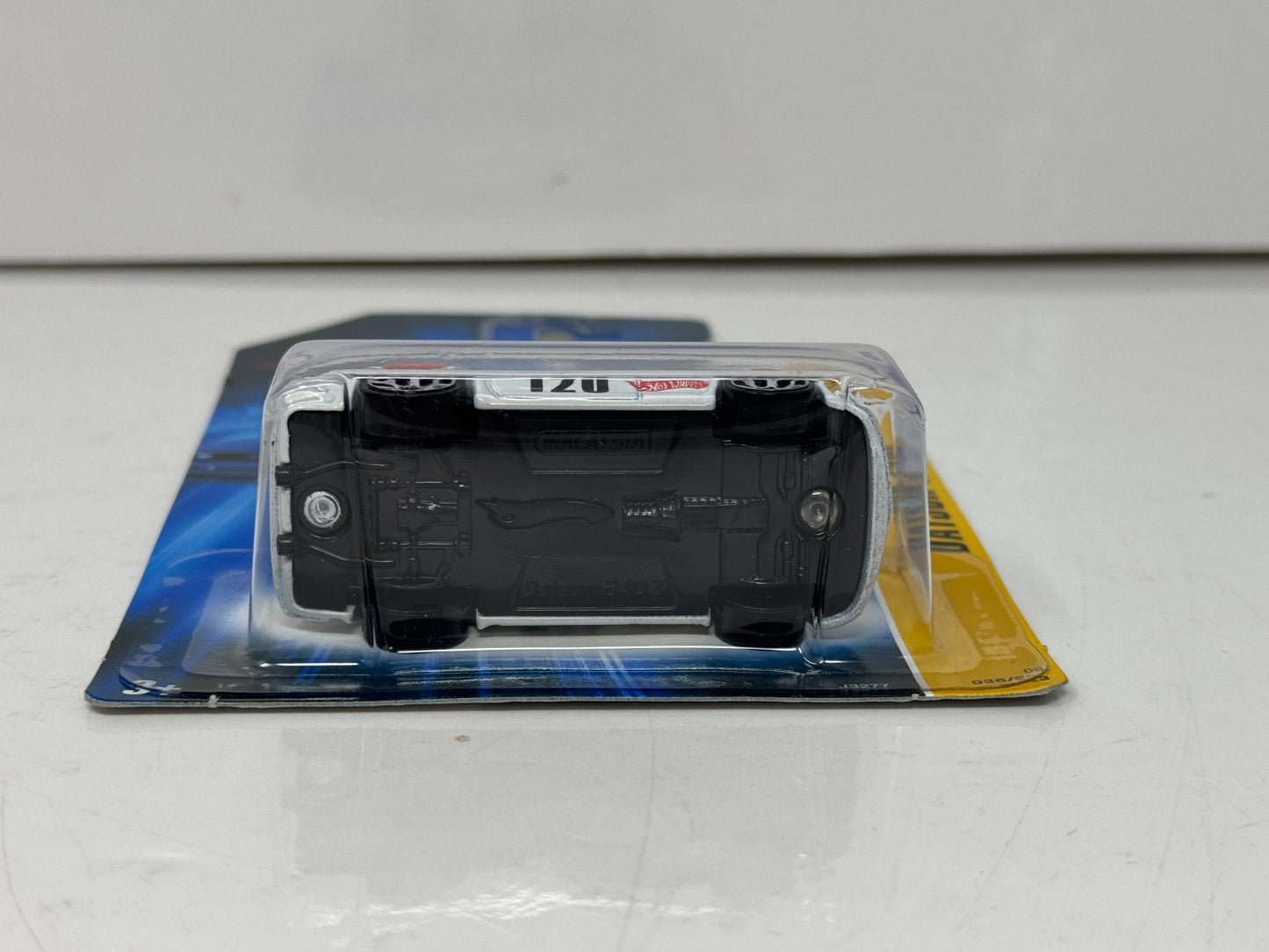 Hot Wheels Datsun 240z JDM 1:64 Diecast