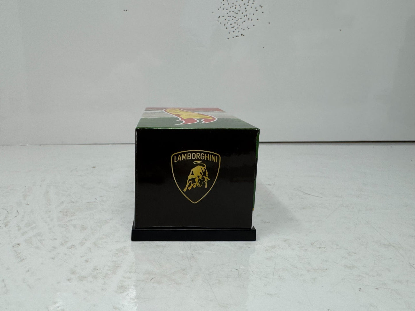 Hot Wheels 1971 Lamborghini Miura P400 SV RLC Red Line Club 1:64 Diecast