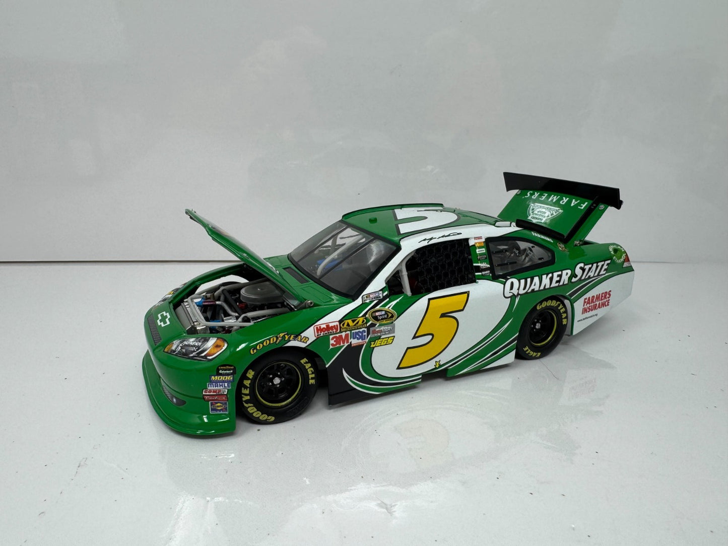 Lionel NASCAR Kasey Kahne #5 Quaker State 2012 Chevrolet Impala 1:24 Diecast