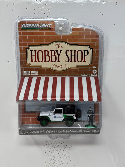 Greenlight Hobby Shop 2016 Jeep Wrangler U.S. Customs CHASE 1:64 Diecast