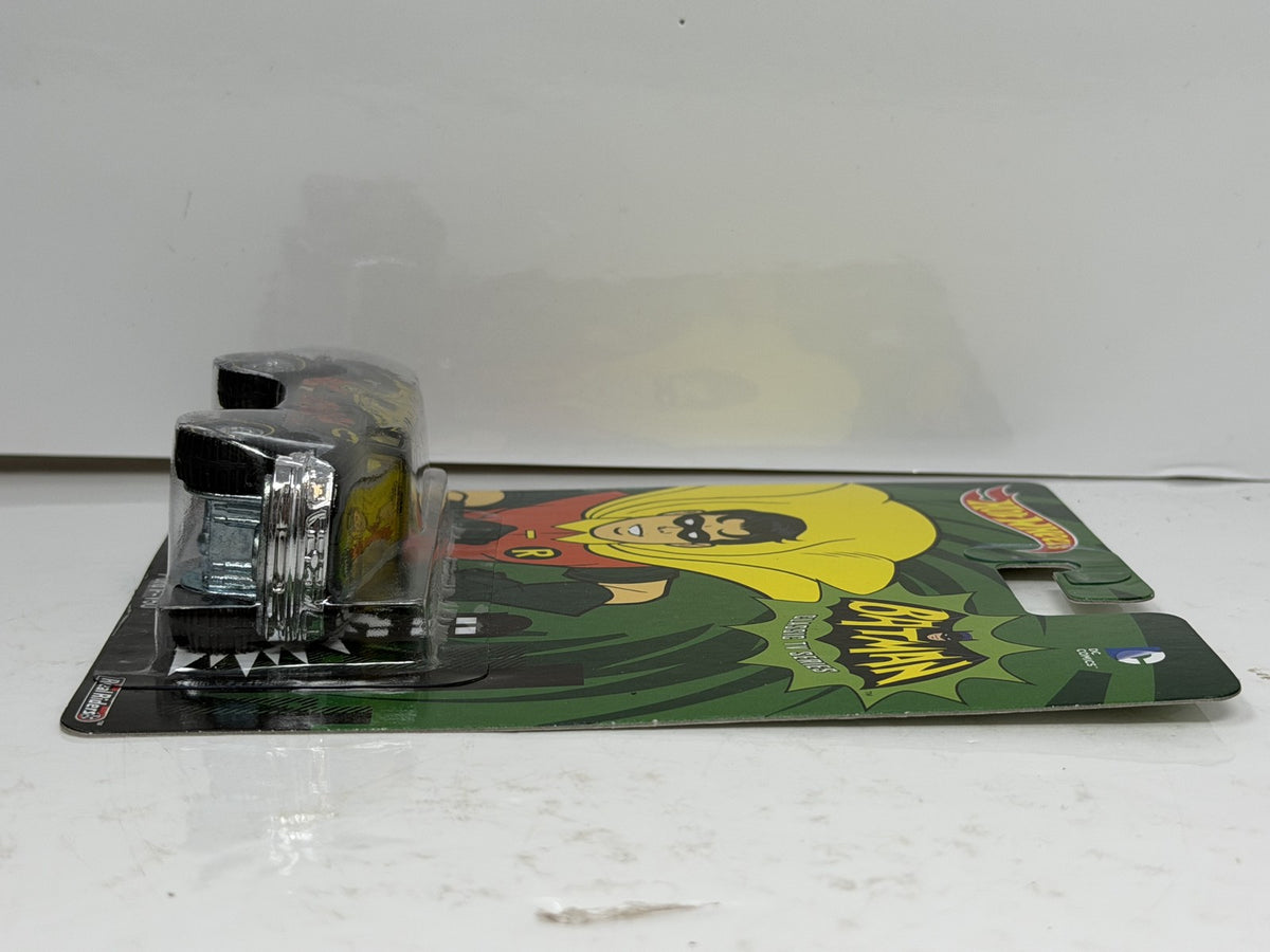 Hot Wheels Batman Classic TV Series Ford F-150 1:64 Real Riders