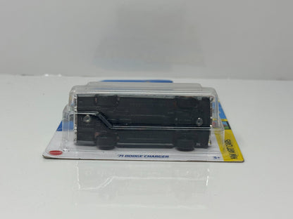 Hot Wheels Art Cars 1971 Dodge Charger 1:64 Diecast Gray