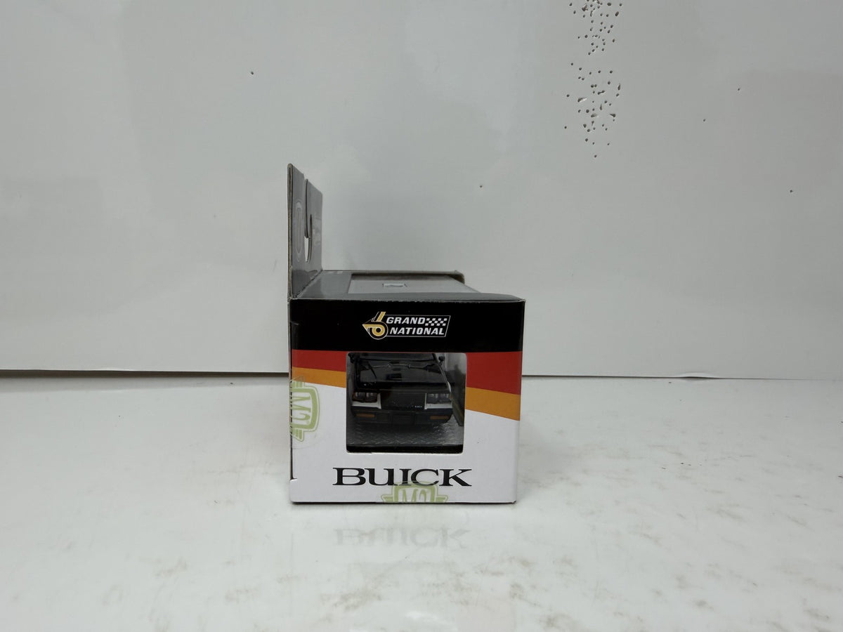 M2 Machines Grand National 1987 Buick Grand National 1:64 Diecast