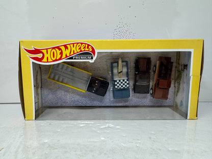 Hot Wheels Premium Pickup Trucks 4-Pack Collector Diorama Set 1:64 Diecast