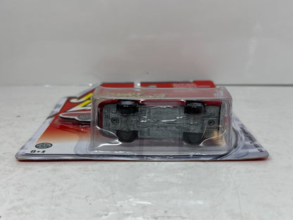 Johnny Lightning Mopar or No Car 1970 Plymouth Superbird 1:64 Diecast