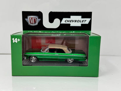 M2 Machines 1964 Chevrolet Impala Convertible 1:64 Diecast