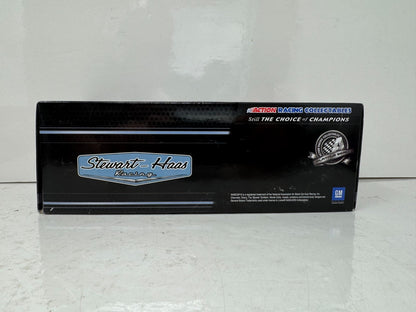 Lionel Nascar #39 Ryan Newman Quicken Loans 2013 Chevy SS 1:24 Diecast 1 of 1100
