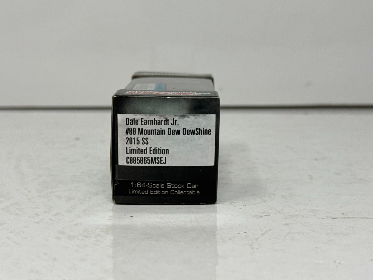 Dale Earnhardt Jr #88 Mountain Dew DewShine 2015 SS 1:64 Diecast Lionel