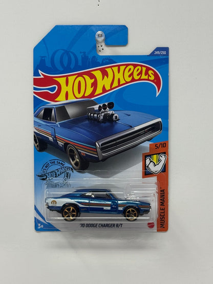 Hot Wheels Muscle Mania 1970 Dodge Charger RT 1:64 Diecast Blue V2