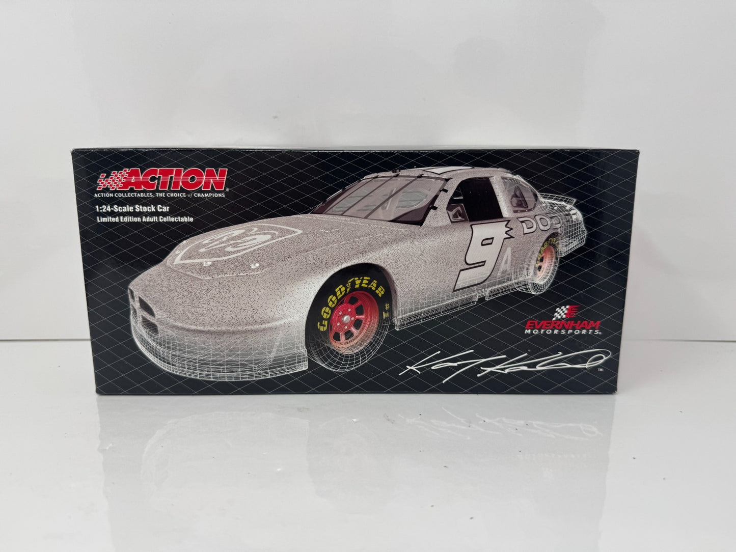 Action NASCAR Kasey Kahne #9 Dodge Dealers Test Car 2005 Charger 1:24 Diecast
