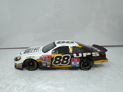Action Nascar #88 Dale Jarrett UPS 2002 Ford Taurus 1:24 Diecast