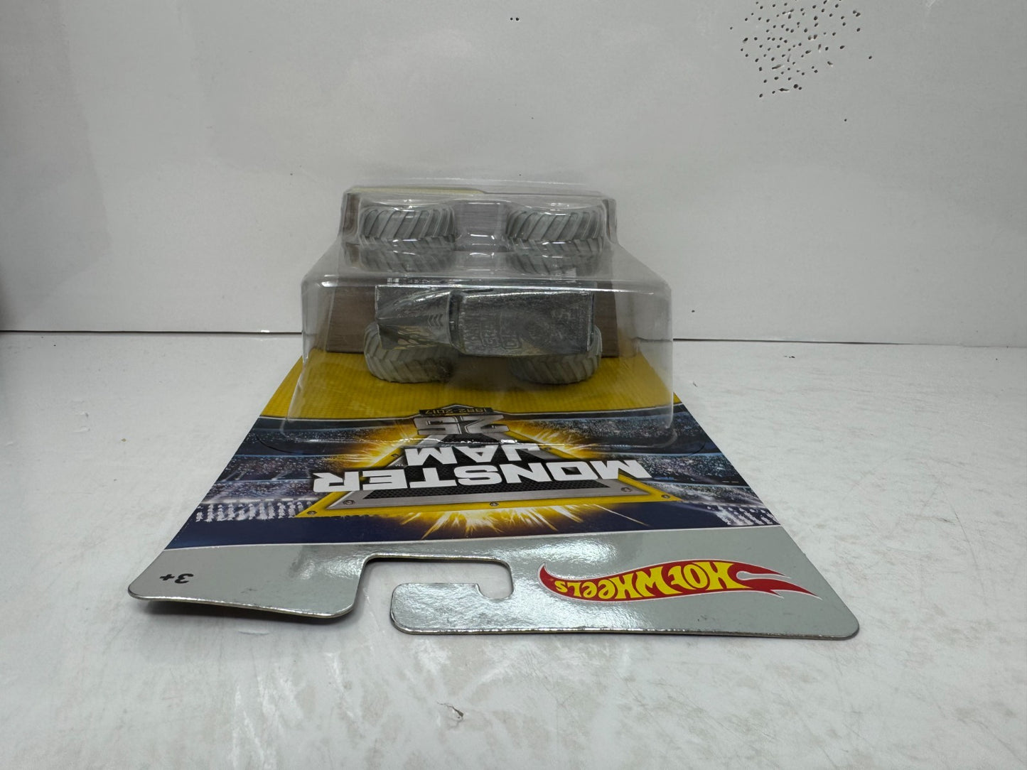 Hot Wheels Monster Jam 25th Anniv. Grave Digger Silver Collection 1:64 Diecast