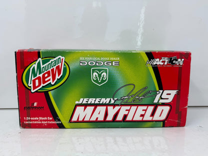 Action Nascar #19 Jeremy Mayfield Mountain Dew 2002 Dodge Intrepid 1:24 Diecast