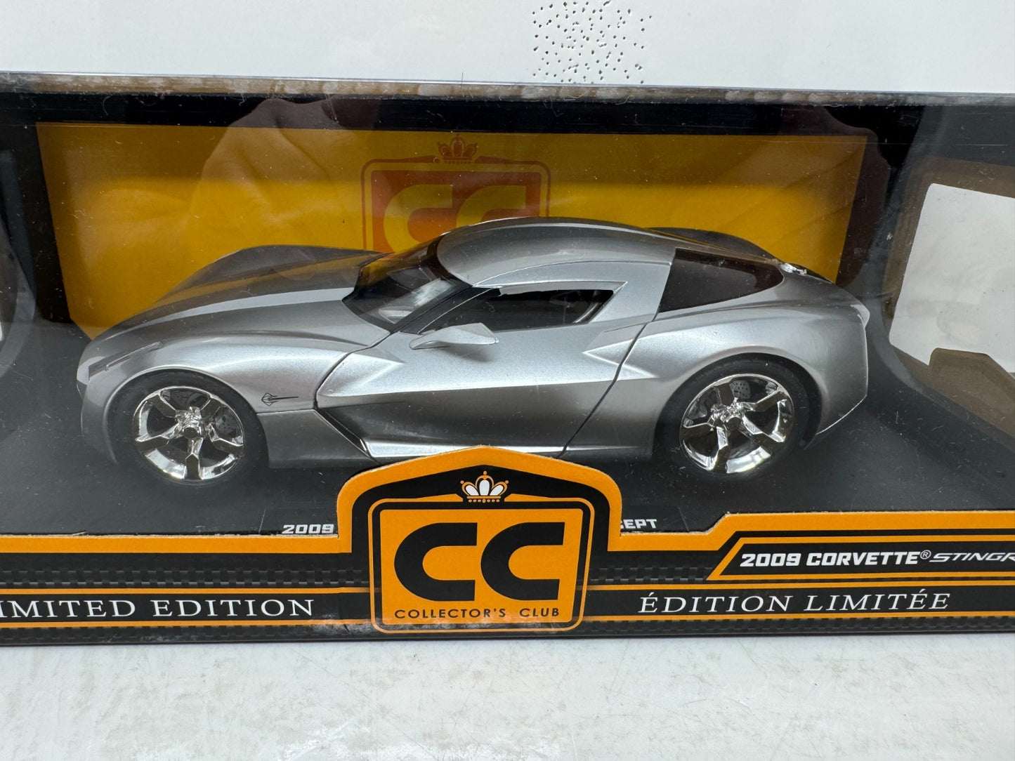 Jada Collectors Club 2009 Corvette Stingray Concept 1:18 Diecast Limited Edition