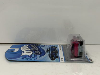 Hot Wheels Cool Classics 1968 Chevrolet COPO Camaro 1:64 Diecast Pink