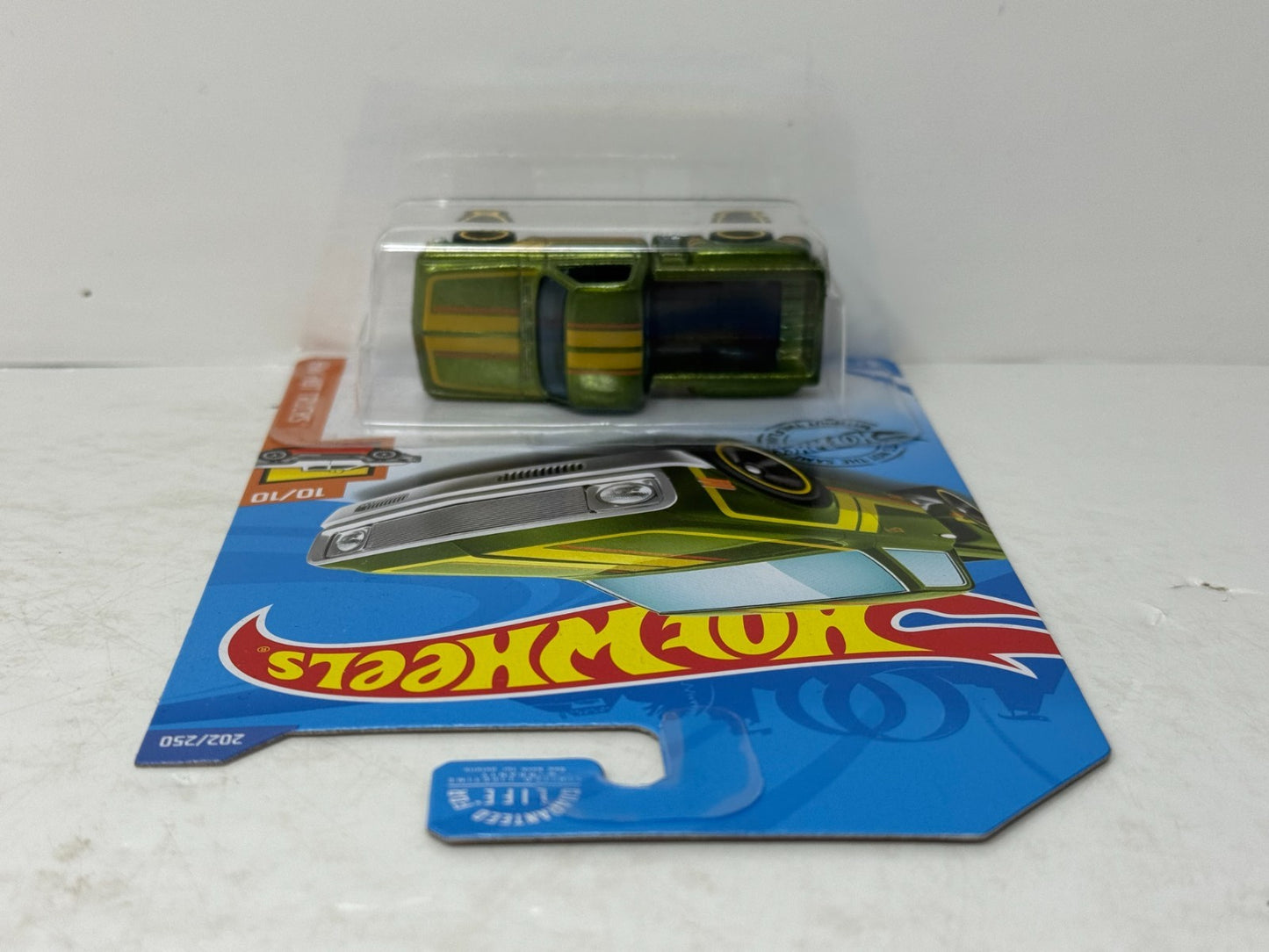 Hot Wheels Super Treasure Hunt 1969 Chevy Pickup HW Hot Trucks 1:64 Diecast