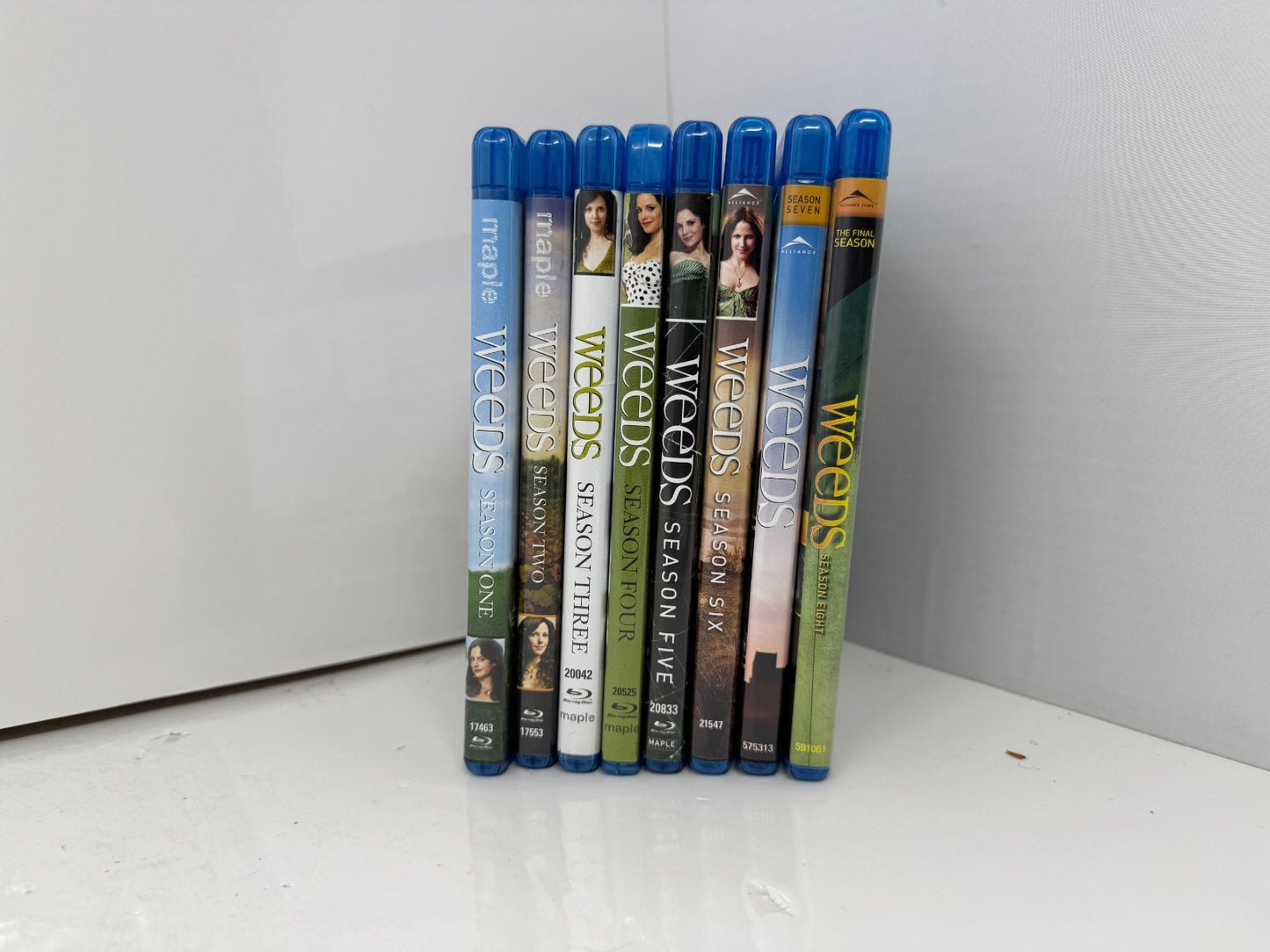 Weeds Complete Series (Blu-ray) Mary-Louise Parker Comedy TV Series