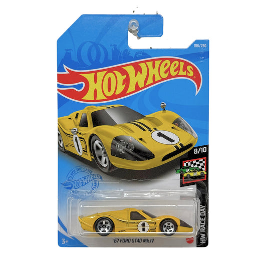 Hot Wheels Race Day 1967 Ford GT40 Mk.IV 1:64 Diecast Yellow