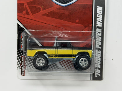 Hot Wheels Garage Mopar 1970 Dodge Power Wagon 1:64 Diecast Real Riders