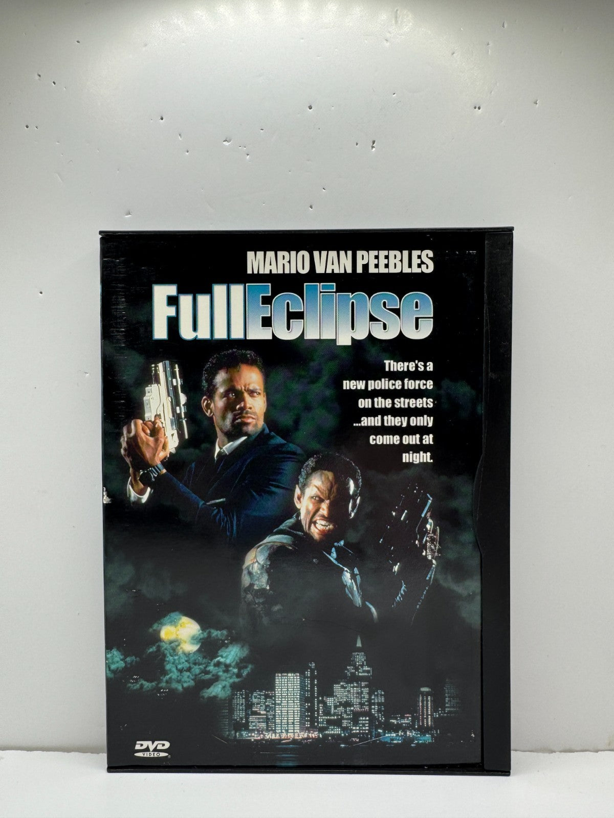 Full Eclipse (DVD) Mario Van Peebles Action