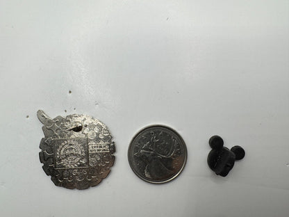 Disney Robin Hood and Maid Marian Couples Trading Pin DC1S15