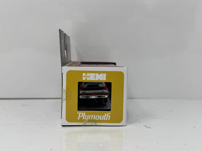 M2 Machines 1969 Plymouth Road Runner HEMI 1:64 Diecast