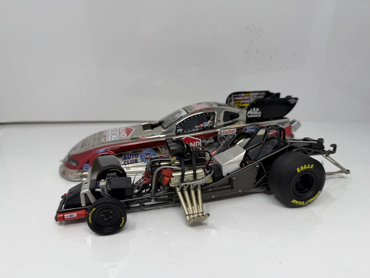 Action NHRA Courtney Force BrandSource 2011 Mustang Color Chrome 1:24 Diecast