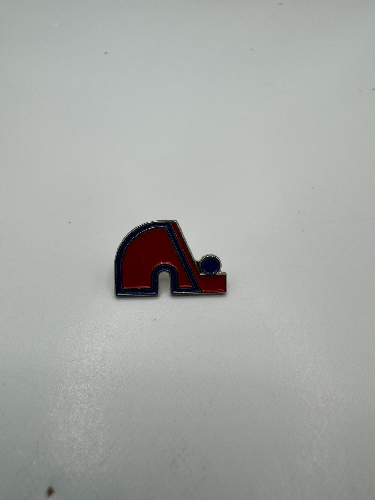 Quebec Nordiques Team Logo NHL Hockey Lapel Pin