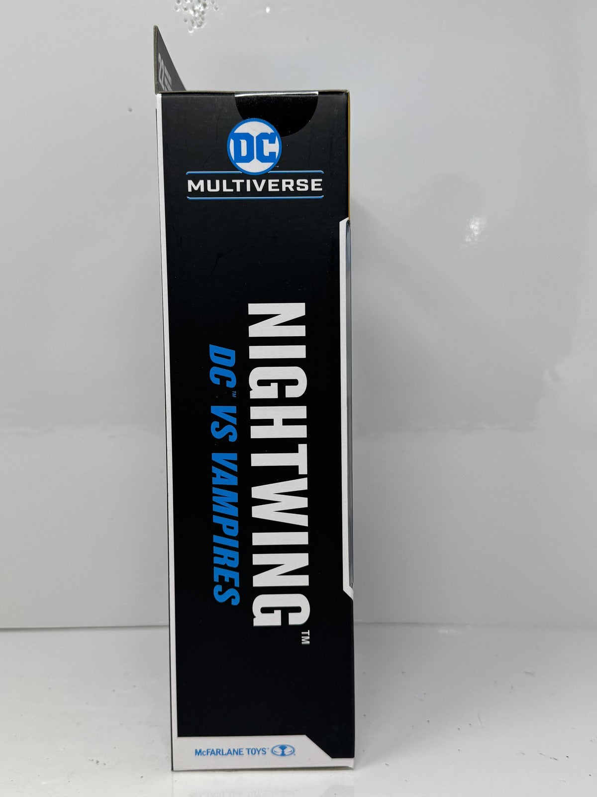 McFarlane DC Multiverse Nightwing DC vs Vampires Gold Label Action Figure