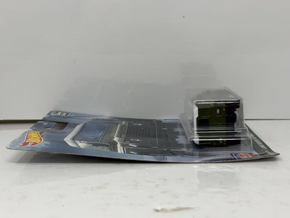 Hot Wheels Premium British Horse Power Land Rover Defender 110 1:64 Diecast