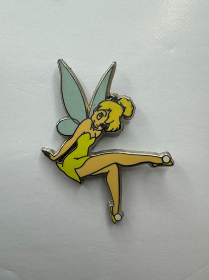 Jerry Leigh Disney Tinker Bell Sitting with Right Leg Raised Trading Pin DC1S13