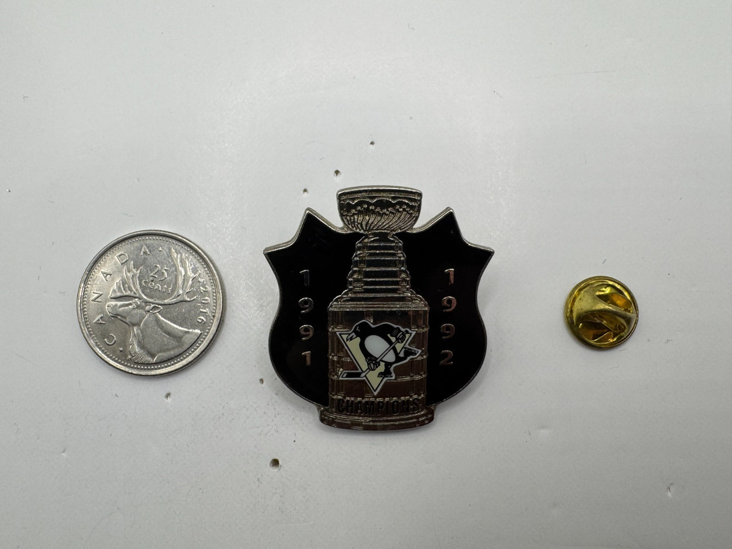 Pittsburgh Penguins 1991 1992 Stanley Cup Champions NHL Lapel Pin