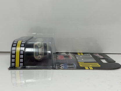 Hot Wheels Retro Entertainment The Italian Job Morris Mini 1:64 Diecast