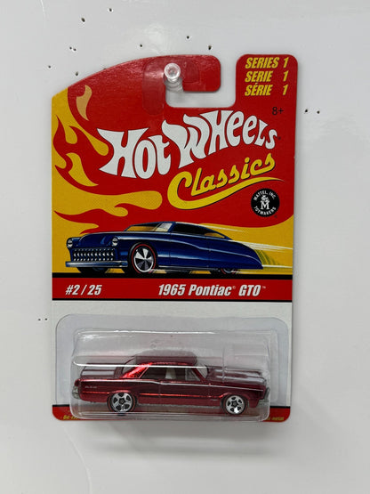 Hot Wheels Classics 1965 Pontiac GTO 1:64 Diecast