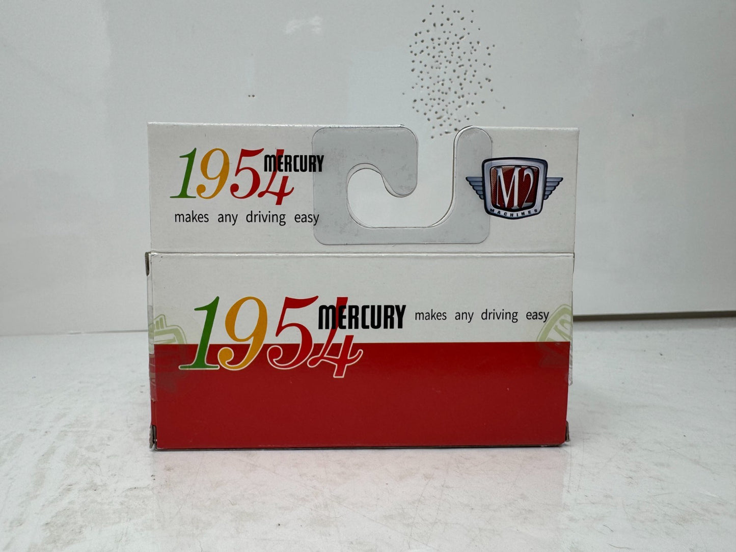 M2 Machines 1954 Mercury Sun Valley 1:64 Diecast