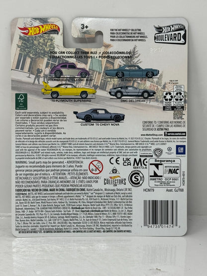 Hot Wheels Premium Boulevard #34 DMC DeLorean 1:64 Diecast