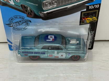 Hot Wheels Super Treasure Hunt 1964 Chevy Chevelle SS 1:64 Diecast