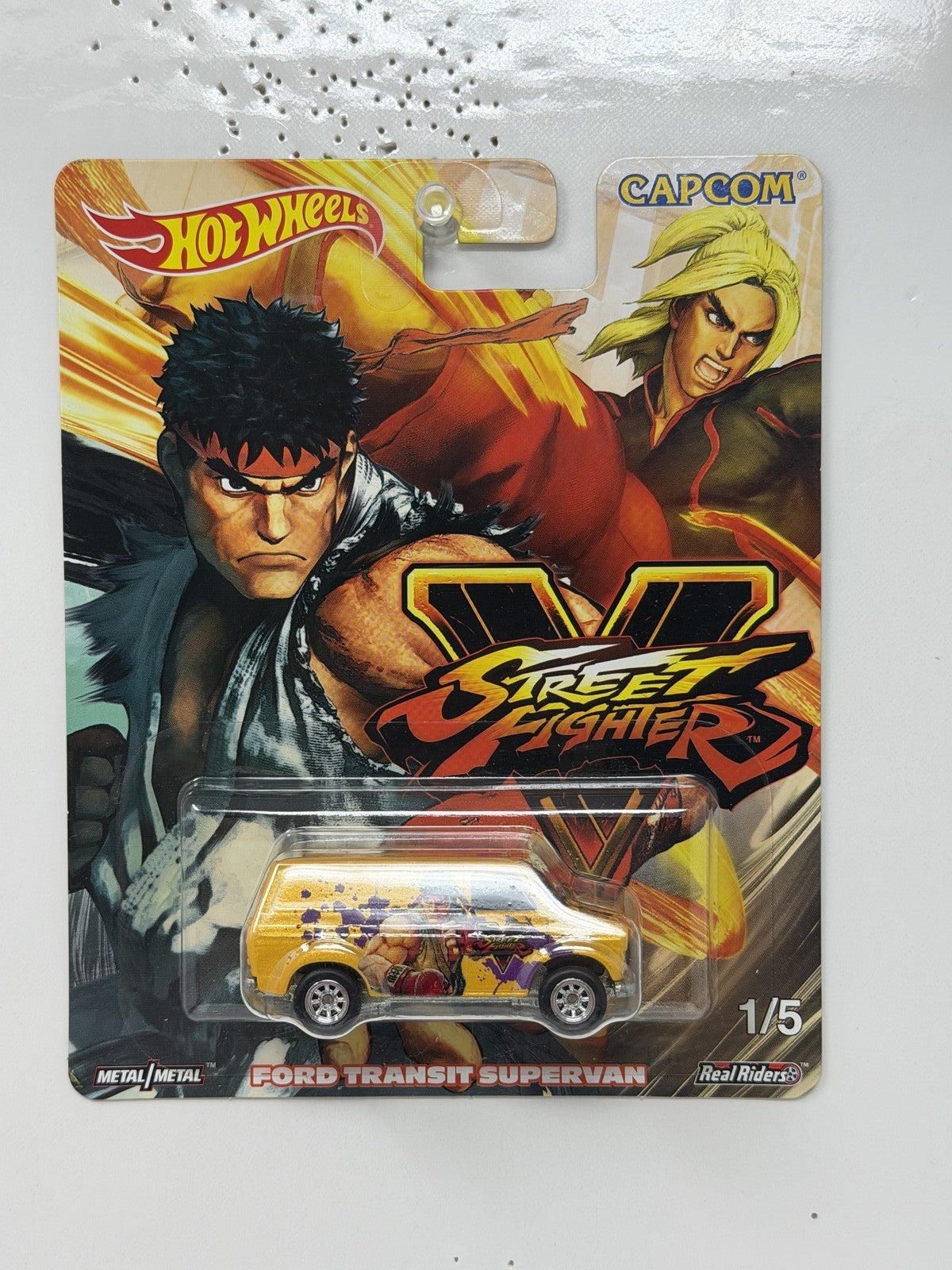 Hot Wheels Street Fighter V Ford Transit Supervan 1:64 Diecast Real Riders