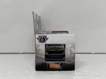 M2 Machines Auto-Mods 1976 GMC Sierra Grande 15 1:64 Diecast