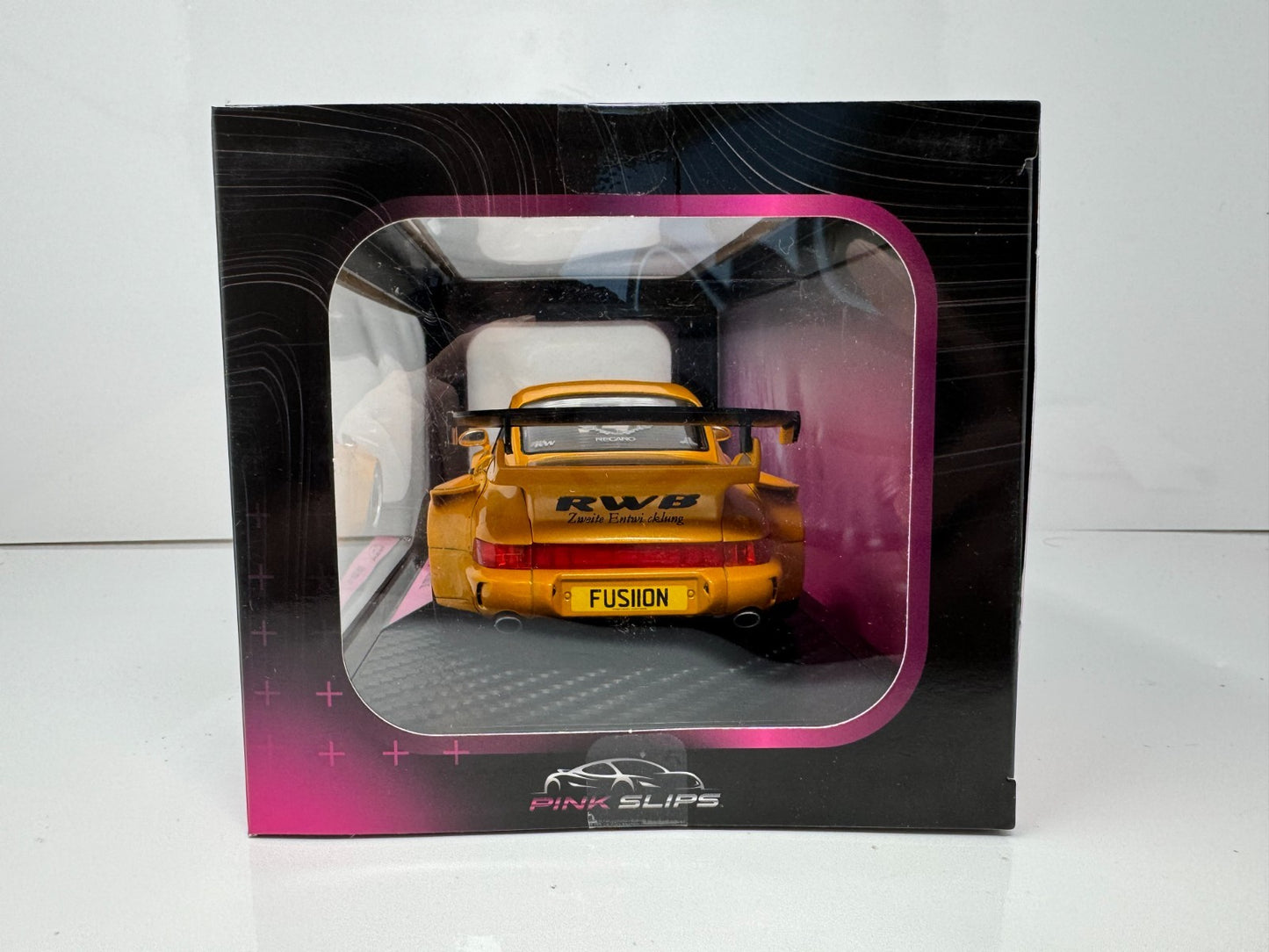 Jada Pink Slips Porsche 911 RWB Body Kit Orange 1:18 Diecast