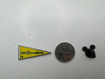 WDW Walt Disney Yellow World Pennant Hidden Mickey Trading Pin DC2S11