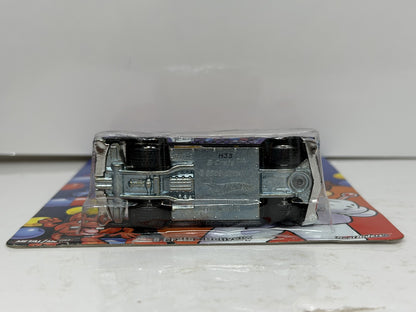 Hot Wheels Dr. Mario 8 Crate Delivery 1:64 Diecast Real Riders